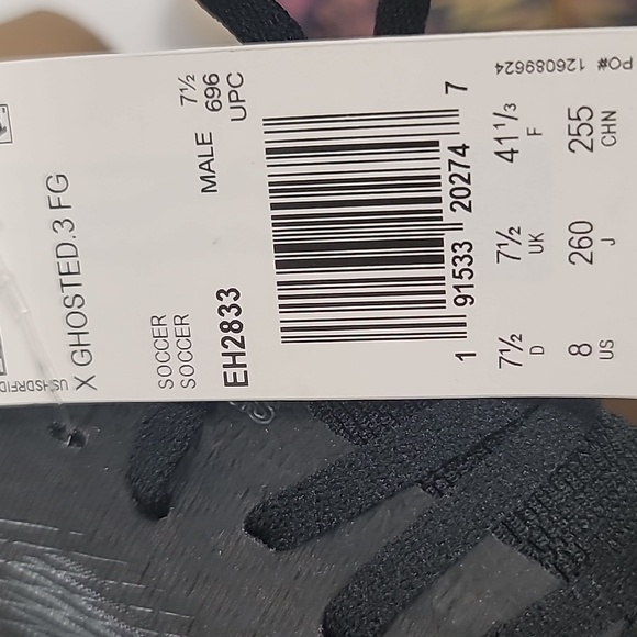 Adidas soccer cleats - Picture 3 of 3